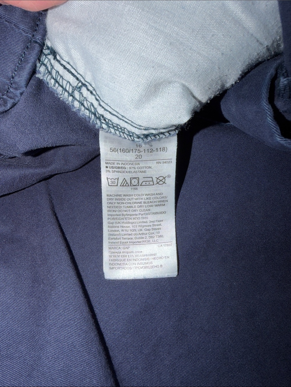 Gap Women's Navy Blue Boyfriend Khaki’s Size 16 - Picture 3 of 9